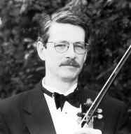 Violinist Gary Bruns